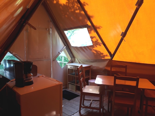 Camping Verte Rive Cromary - lodge Tipi