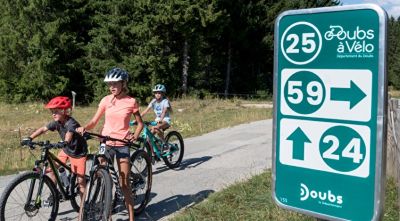 Camping Verte Rive Cromary - réseau Points-Noeuds Doubs 